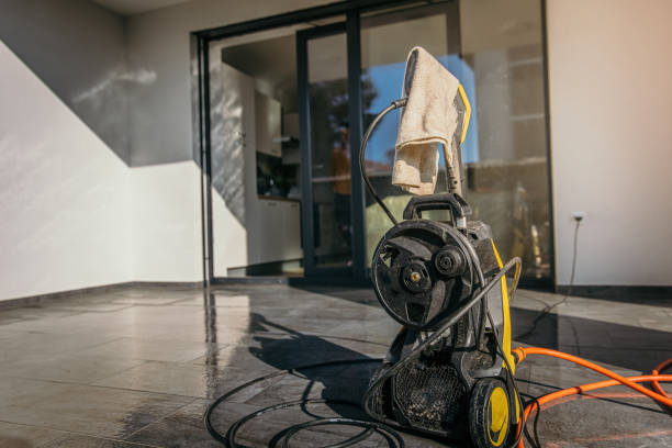 Best Sign and Awning Cleaning  in Auburn, ME